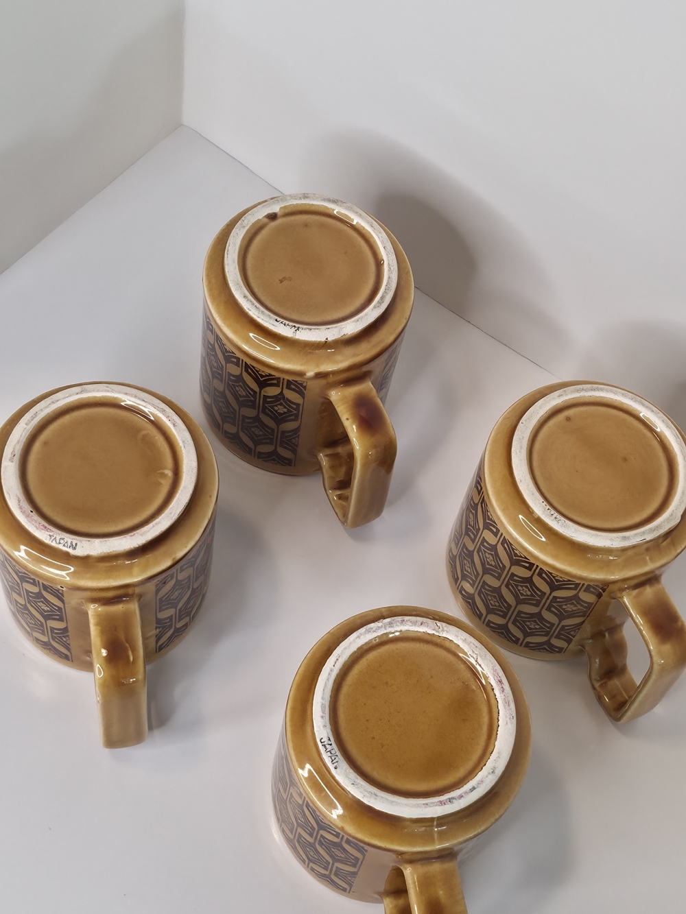 Vintage Royal Sealy Japan Brown Amber Geometric Coffee Mugs Cups Set of 4 MCM - Picture 9 of 11